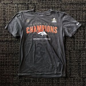Nike/NFL Denver Broncos Superbowl Champions T-Shirt M